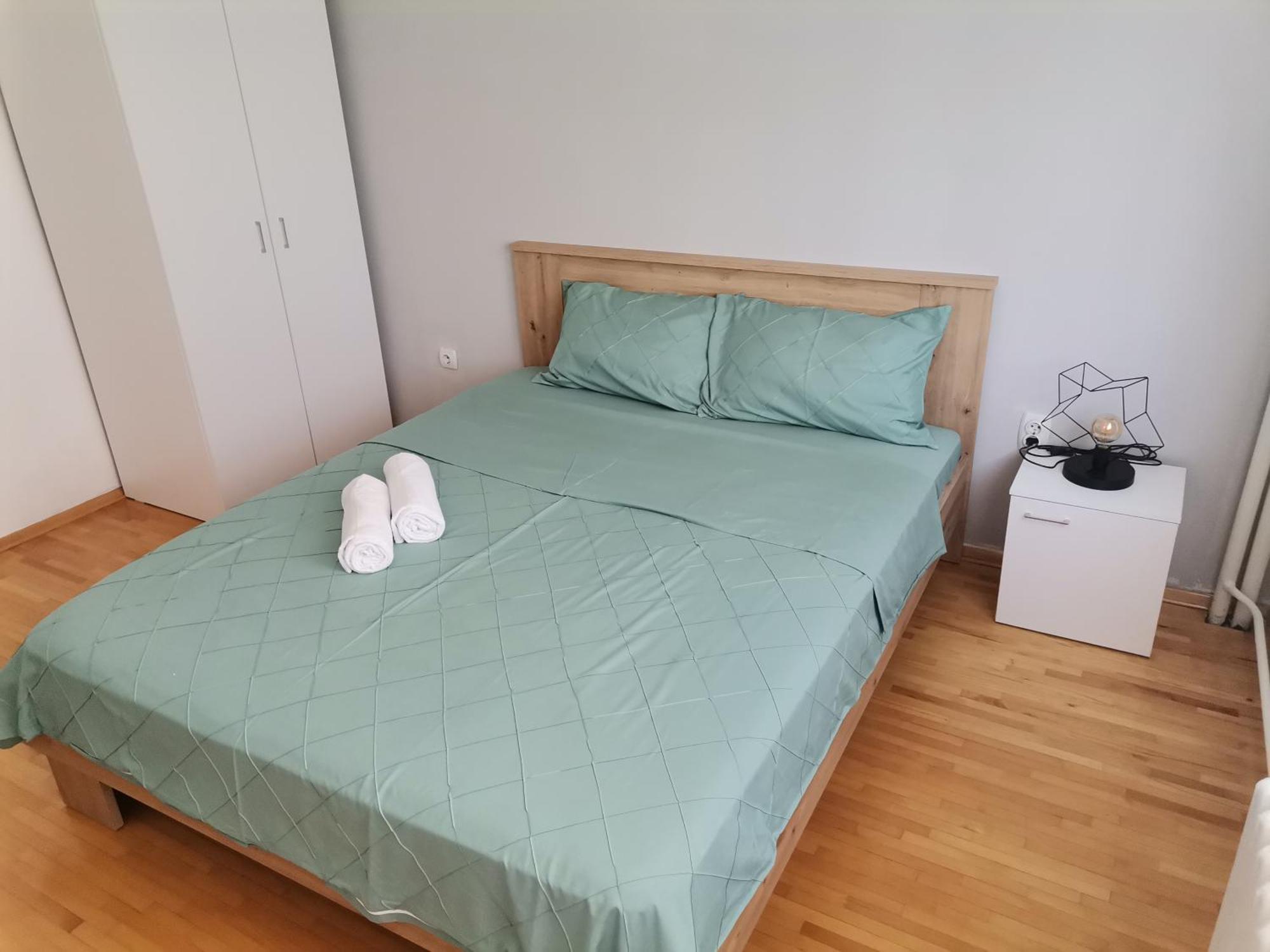 Calla 4 Apartment - Main Square, In The City Shopping Center - Parking Slot With Securiti And Video Camera Skopje Eksteriør bilde